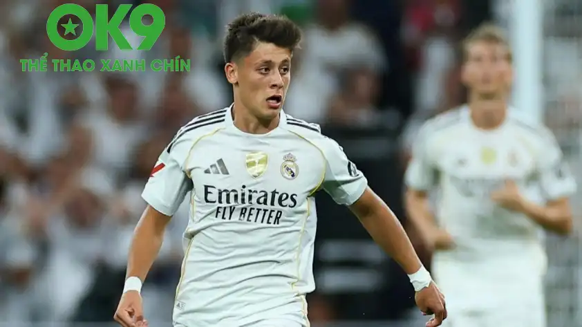 Guler bất ngờ lọt vào tầm ngắm của Chelsea (Ảnh: Marca). Guler bất ngờ lọt vào tầm ngắm của Chelsea (Ảnh: Marca).