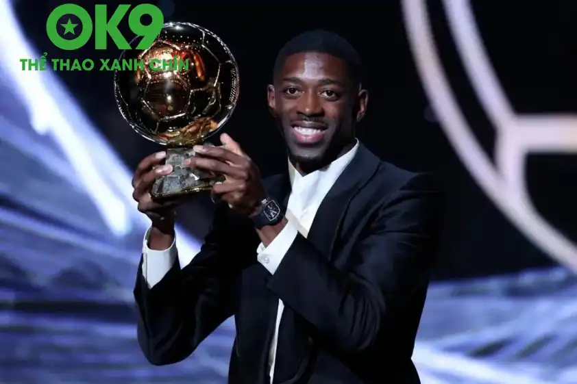 Ousmane Dembélé của Paris Saint-Germain đã giành Quả bóng Vàng đầu tiên trong sự nghiệp (Ảnh: The Sun). Ousmane Dembélé của Paris Saint-Germain đã giành Quả bóng Vàng đầu tiên trong sự nghiệp (Ảnh: The Sun).