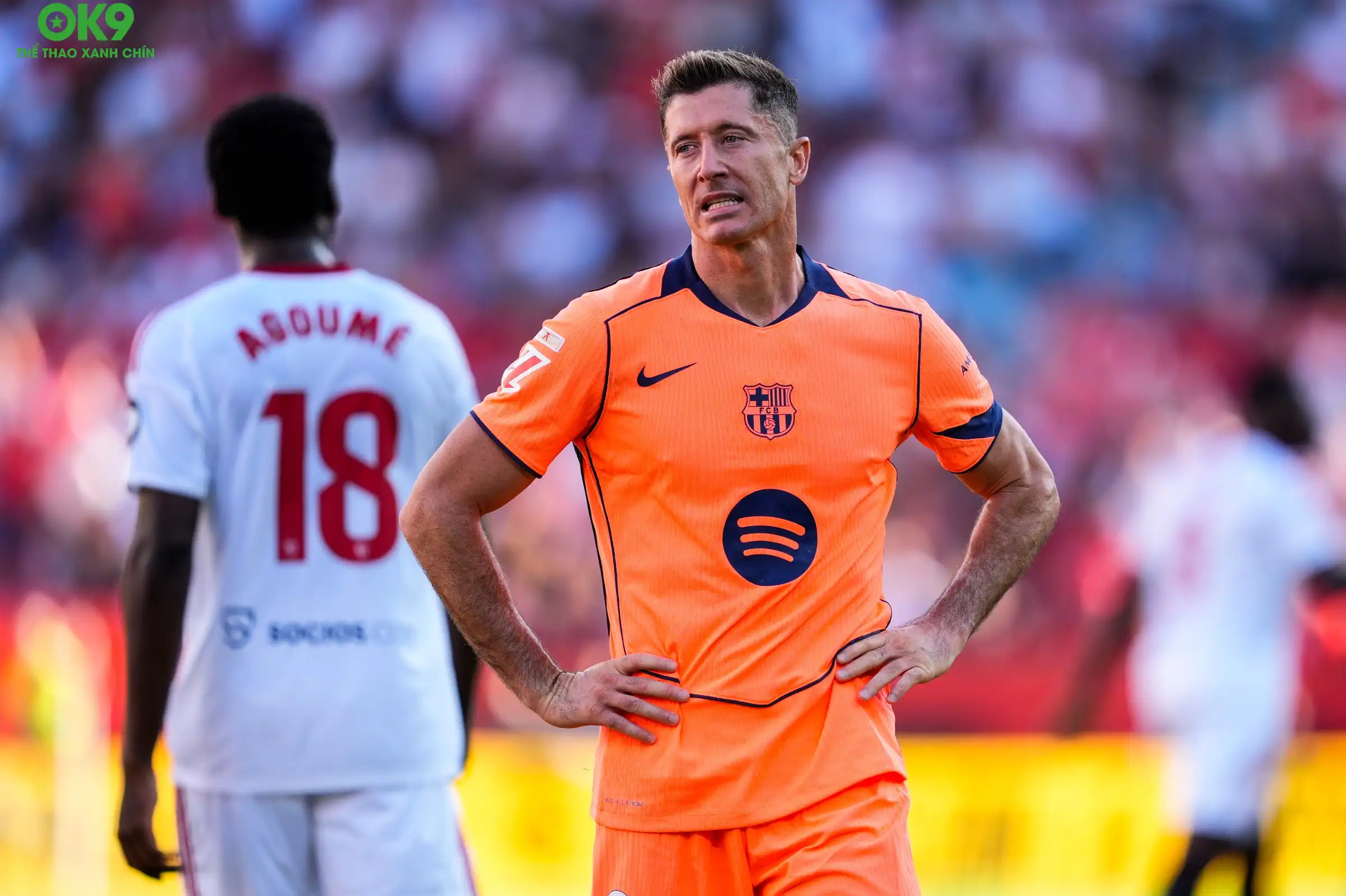 Lewandowski cho thấy phong độ đi xuống đáng kể ở mùa giải năm nay (Ảnh: GOAL) Lewandowski cho thấy phong độ đi xuống đáng kể ở mùa giải năm nay (Ảnh: GOAL)